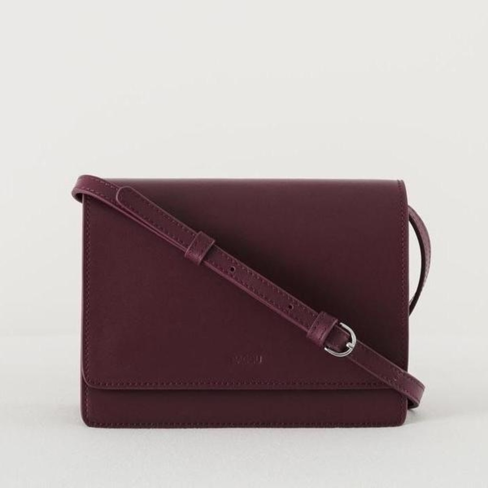 NWT Baggu Burgundy Crossbody